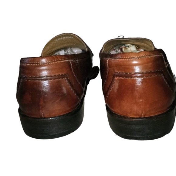 ??JOHNSTON AND MURPHY OXFORDS??